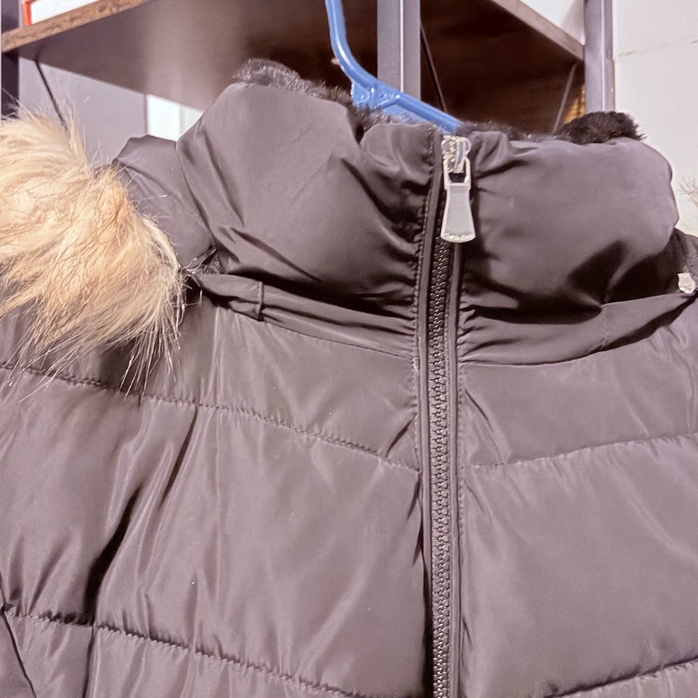 Calvin Klein Black Long Puffer Coat with Fur Trim - Picture 8 of 9